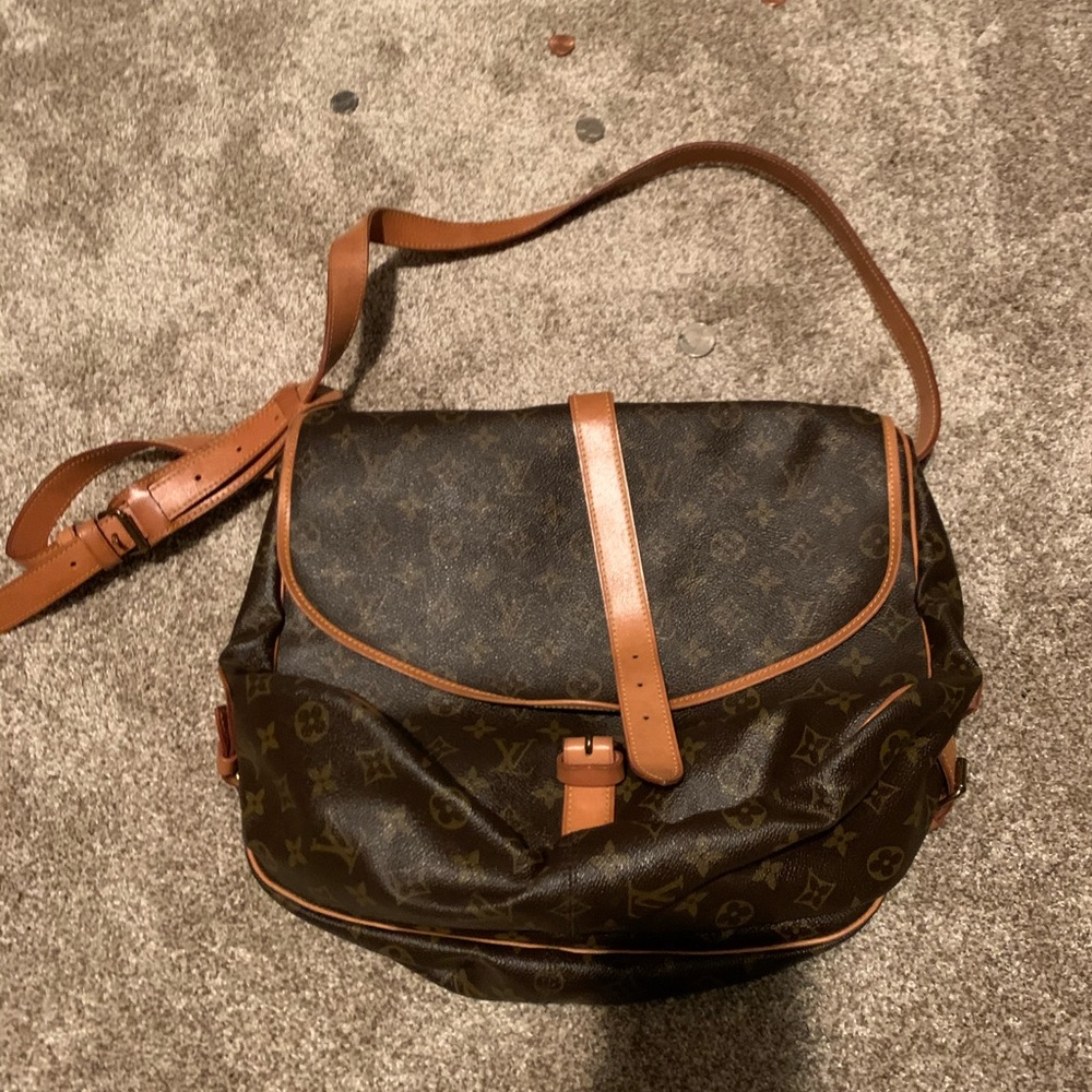 Louis Vuitton messenger bag
